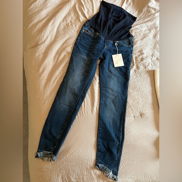KanCan Jeans Frayed Hem Kancan Maternity Jeans Poshmark
